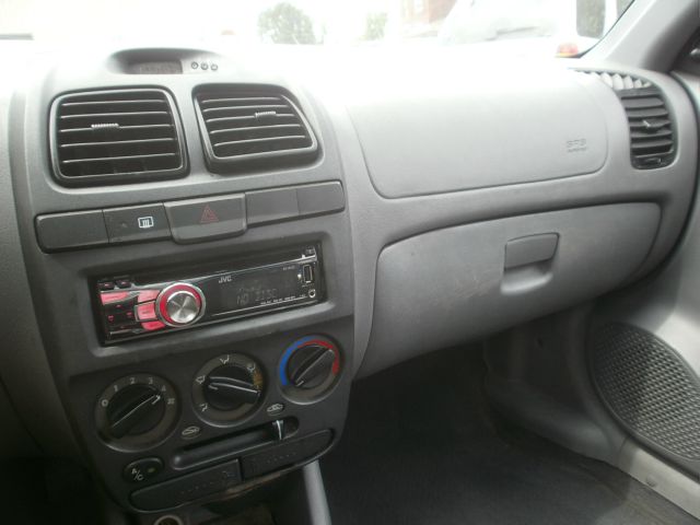 Hyundai Accent 2004 photo 5