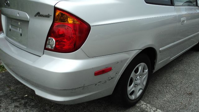 Hyundai Accent 2004 photo 1