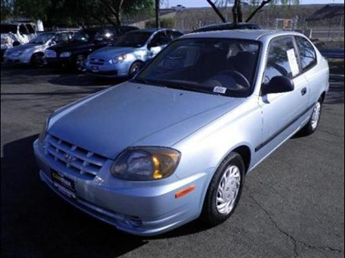 Hyundai Accent 2004 photo 2