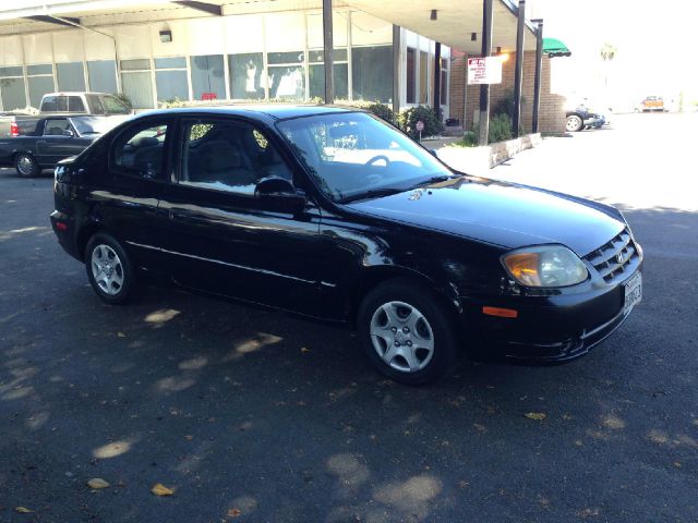 Hyundai Accent 2004 photo 6