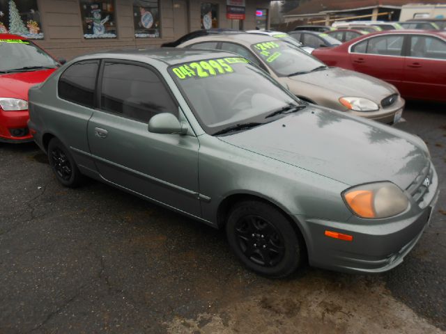 Hyundai Accent 2004 photo 3