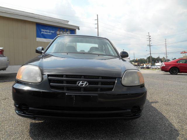 Hyundai Accent 2004 photo 1