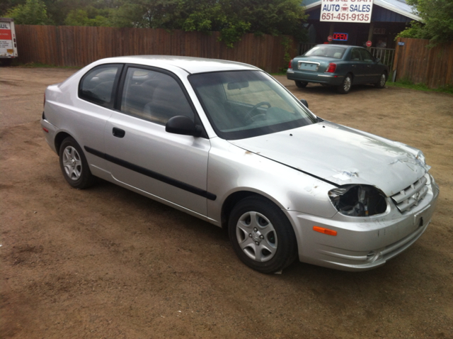 Hyundai Accent 2004 photo 4