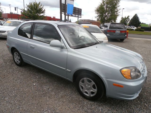 Hyundai Accent 2004 photo 1