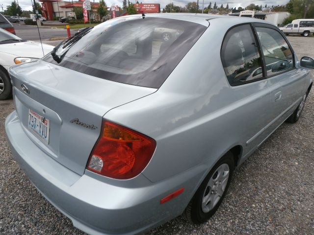 Hyundai Accent 2004 photo 5