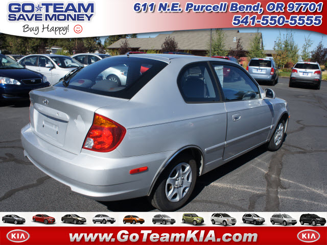 Hyundai Accent 2005 photo 2