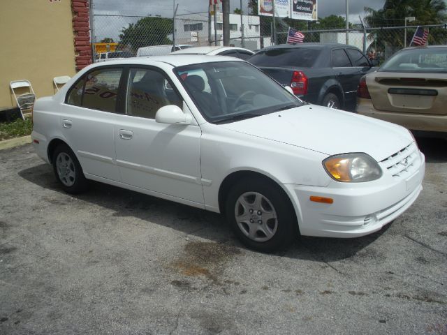 Hyundai Accent 2005 photo 4