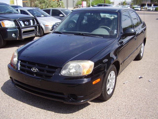 Hyundai Accent 2005 photo 2