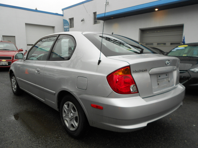 Hyundai Accent 2005 photo 1