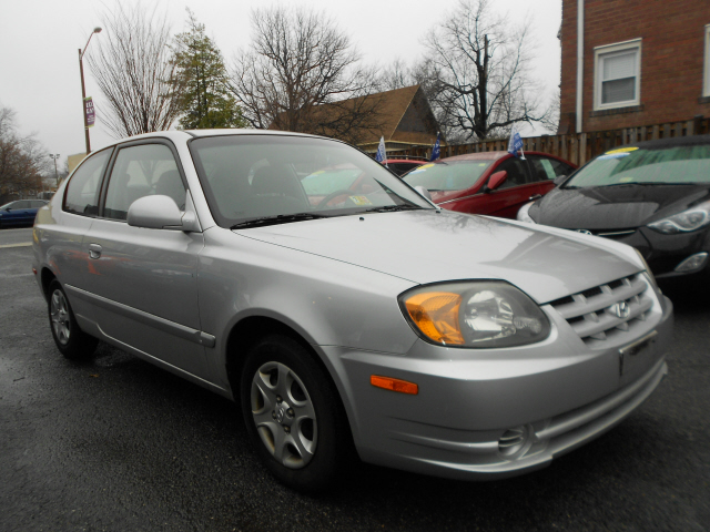 Hyundai Accent 2005 photo 3