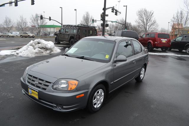 Hyundai Accent 2005 photo 2