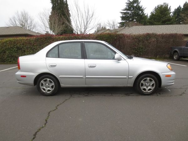 Hyundai Accent S Sedan Unspecified