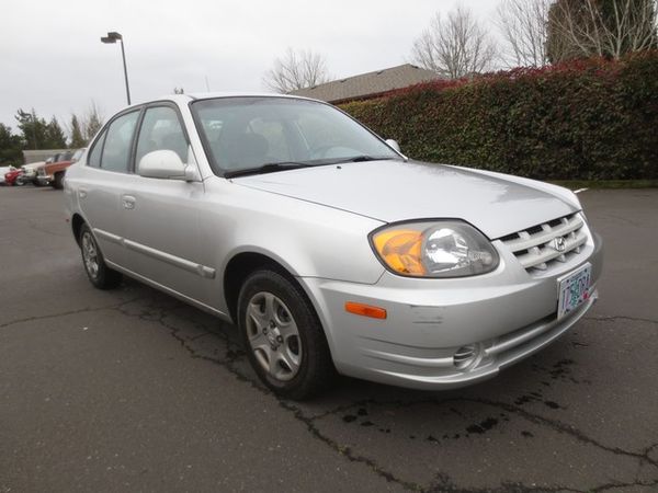 Hyundai Accent 2005 photo 1