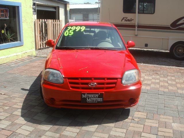 Hyundai Accent 2005 photo 3