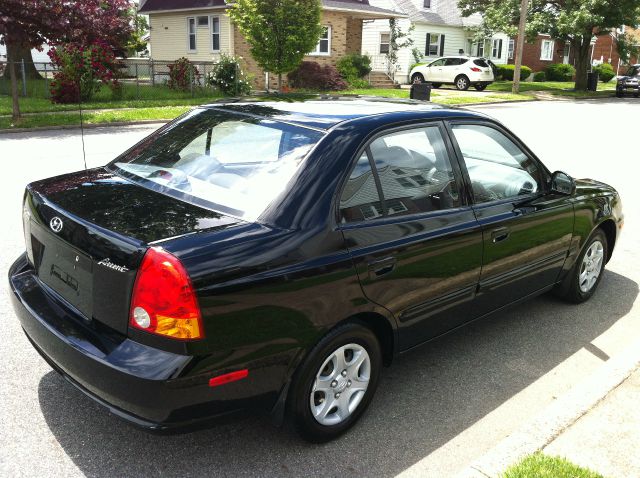 Hyundai Accent 2005 photo 1