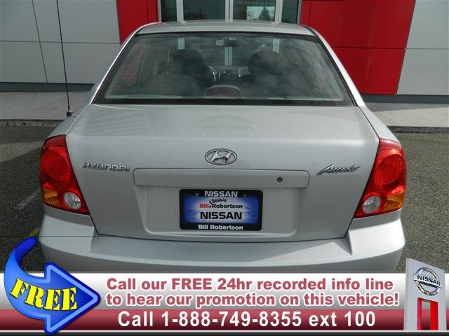 Hyundai Accent 2005 photo 2