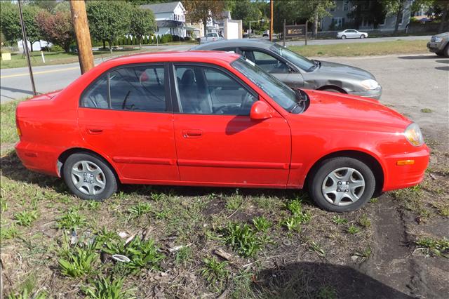 Hyundai Accent 2005 photo 2