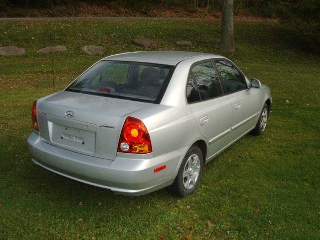 Hyundai Accent 2005 photo 1