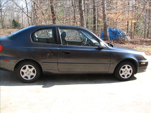 Hyundai Accent 2005 photo 1