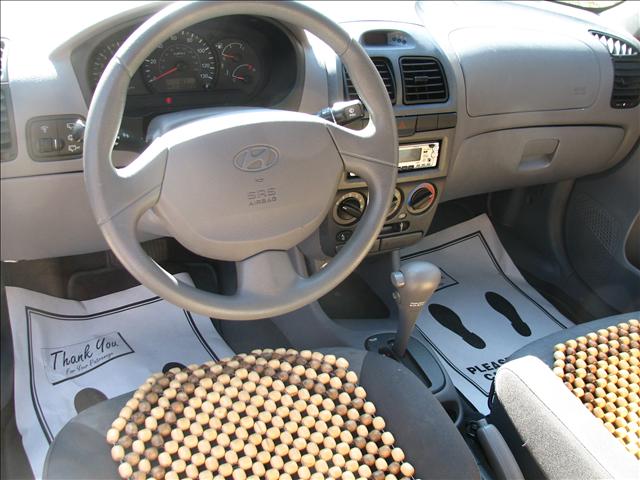 Hyundai Accent 2005 photo 5