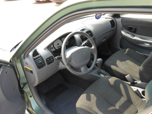 Hyundai Accent 2005 photo 7