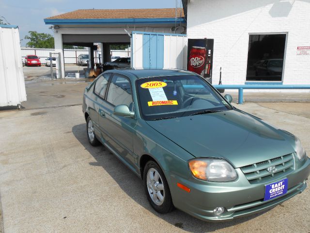 Hyundai Accent 2005 photo 8