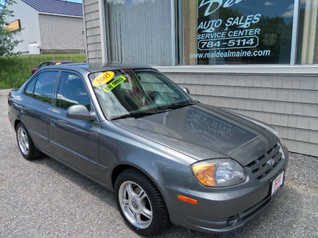 Hyundai Accent 2005 photo 1