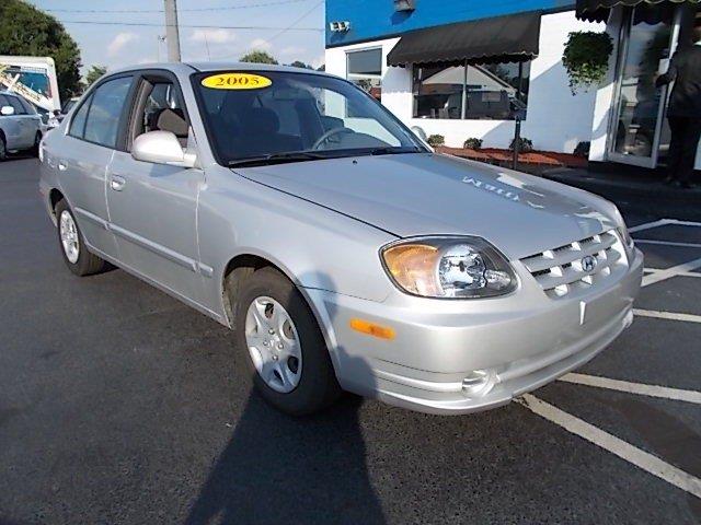 Hyundai Accent 2005 photo 4