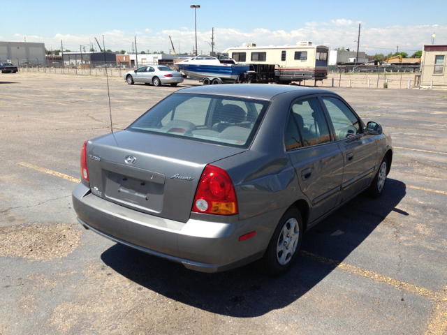 Hyundai Accent 2005 photo 3