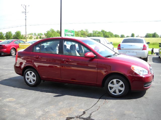 Hyundai Accent 2006 photo 2