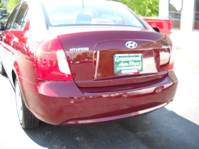 Hyundai Accent 2006 photo 9