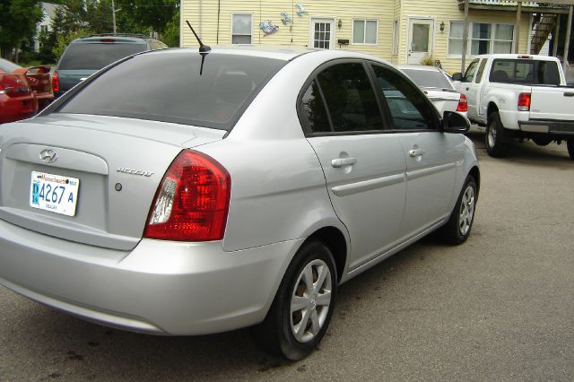 Hyundai Accent 2007 photo 1