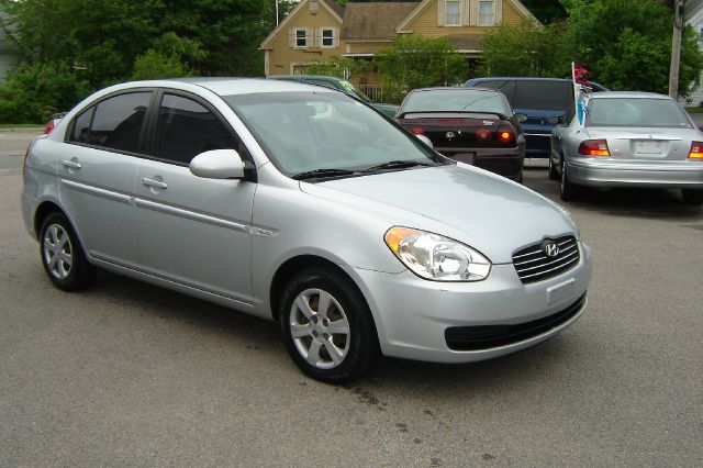 Hyundai Accent 2007 photo 3