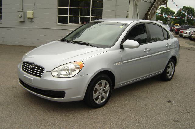 Hyundai Accent 2007 photo 4