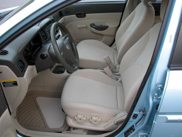 Hyundai Accent 2007 photo 1