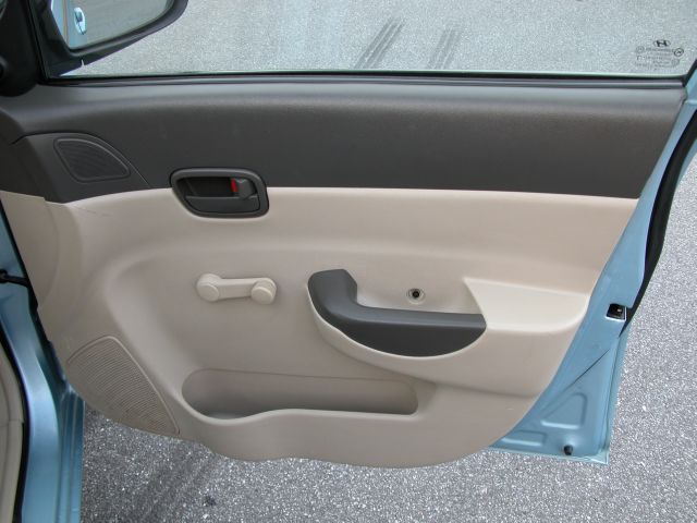 Hyundai Accent 2007 photo 3