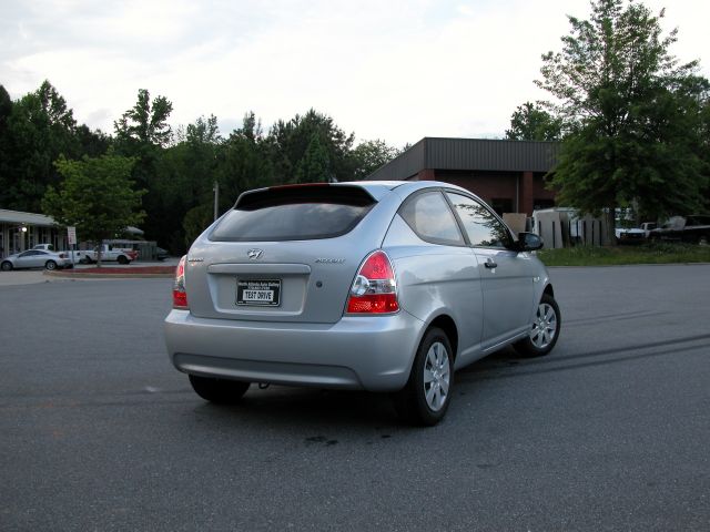 Hyundai Accent 2007 photo 8