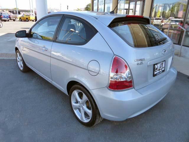 Hyundai Accent 2007 photo 4