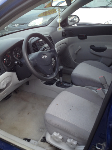 Hyundai Accent 2007 photo 2