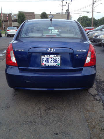 Hyundai Accent 2007 photo 3