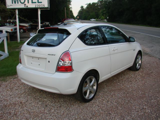 Hyundai Accent 2007 photo 10