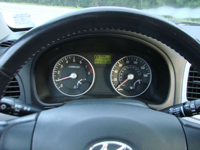 Hyundai Accent 2007 photo 7