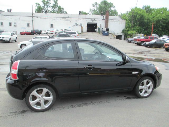 Hyundai Accent 2007 photo 1