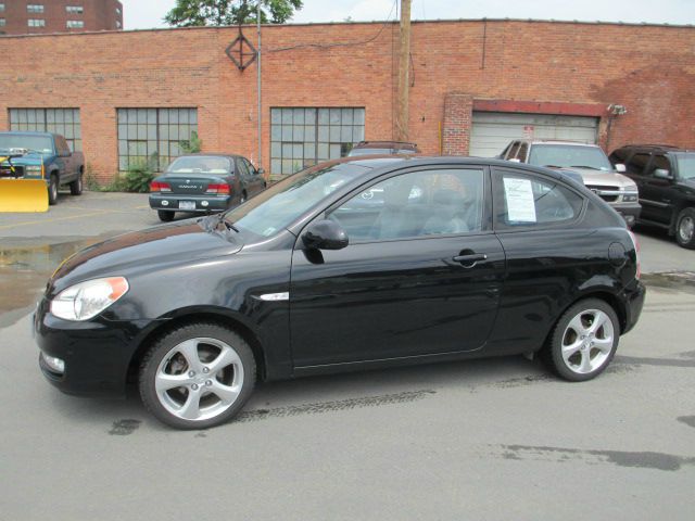 Hyundai Accent 2007 photo 3