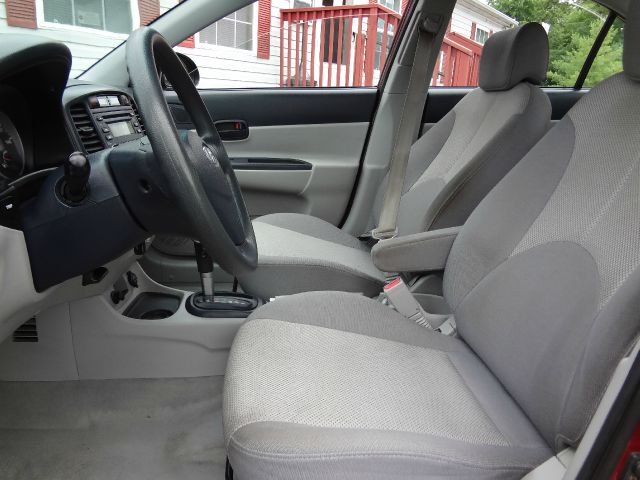 Hyundai Accent 2007 photo 1