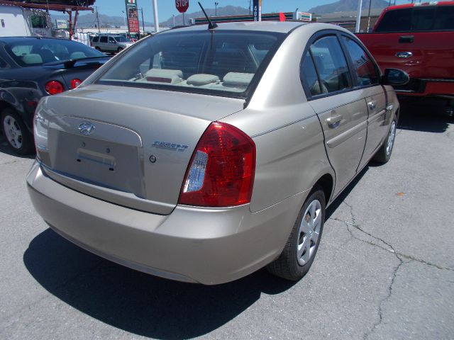 Hyundai Accent 2007 photo 7