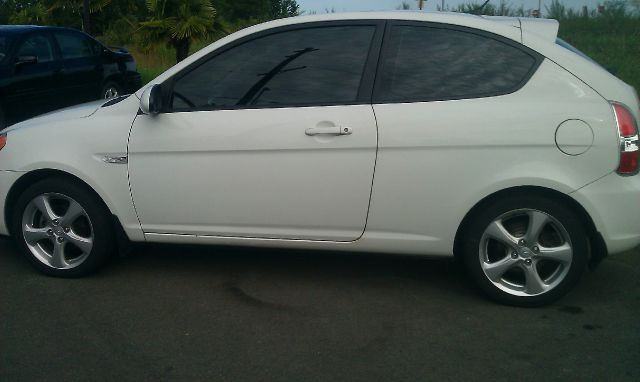 Hyundai Accent 2007 photo 1