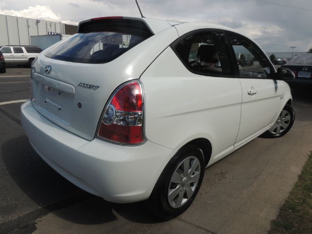 Hyundai Accent C10 Fleetside Hatchback