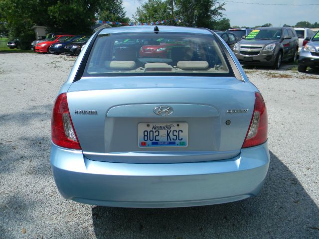 Hyundai Accent 2007 photo 3