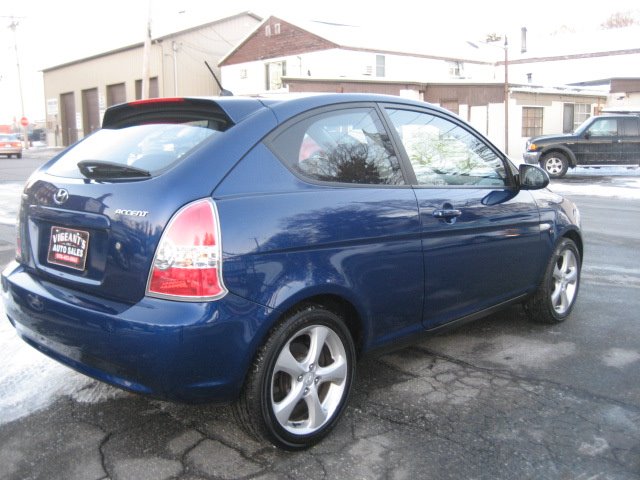 Hyundai Accent 2007 photo 3